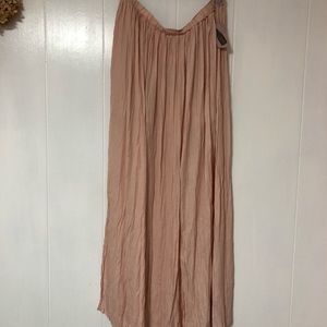 💜FINAL MARKDOWN 💜Pink Maxi Skirt